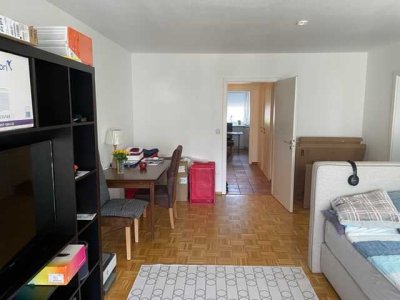 Sanierte 3-Zimmer-Wohnung mit Balkon und Einbauküche in Freilassing
