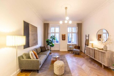 Gründerzeit-Altbau | 4 Zimmer, Lift & Balkon, Designbad, Bestlage - Erstbezug