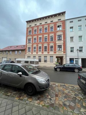 Schöne helle 3-RW mit Balkon und großem Badezimmer