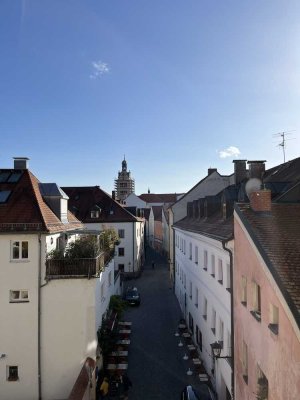 Helle Wohnung mit Weitblick in Altstadtlage *befristet*