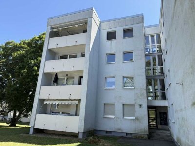 leere 4-Zi. Wohnung in Wiesbaden-Delkenheim