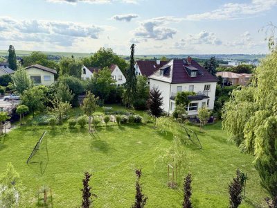 Rarität - Neubau Erstbezug - 3-Zimmer-Wohnung mit Weitblick, EBK, 2TG Stellplätze, Badmöbel
