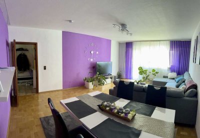 Perfekt geschnittene 4 Zimmer Wohnung mit 2 Bädern und 2 Balkonen!