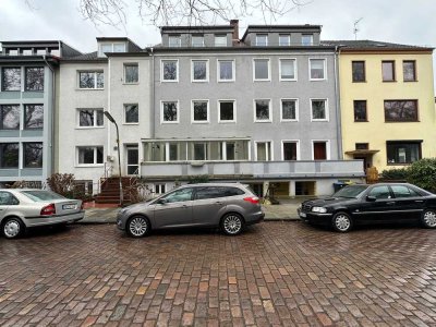 Exklusives Wohngefühl in Bremen: Traumhafte Stadtwohnung mit Balkon gegenüber der Hochschule Bremen
