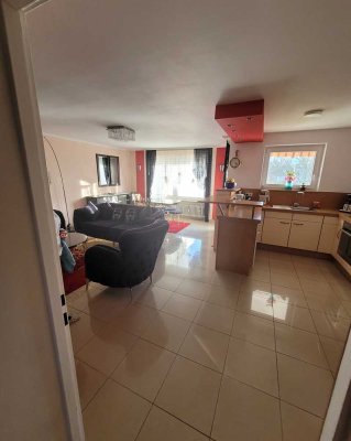 PROVISIONSFREI! Hochwertige 3 ZKB Wohnung mit gehobener Innenausstattung mit Balkon in Offenbach/M