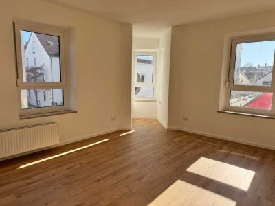 Frisch sanierte 3 Zimmer- Etagenwohnung zu vermieten.