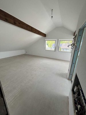 Erstbezug: Exklusive 1-Zimmer-Dachgeschosswohnung in zentraler Lage von Lauchringen