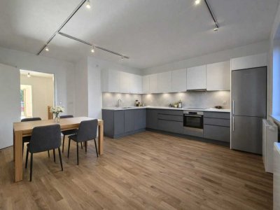Traumhaft renovierte EG-Maisonette-Wohnung mit Garten in München-Perlach