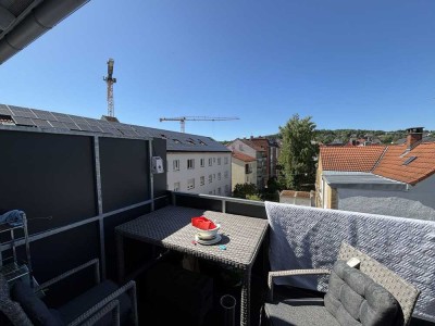 Helle, frisch sanierte 3 Zimmer Wohnung in ruhiger Lage