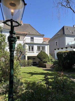 Einfamilienhaus mit traumhaften Garten