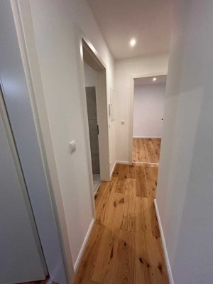 Sanierte Wohnung für Singles oder Paare! Schnell verfügbar!