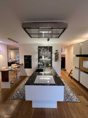 TOP DESIGNER VILLA MIT POOL grenznah bei Breisach: Lieber 1.Klasse in Frankreich statt 2.Klasse in D