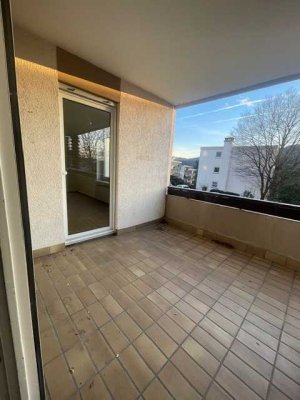 Gelegenheit: Eigentumswohnung mit Potential und Balkon ruhig gelegen Weststadt