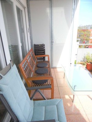 Freundliche und gepflegte 4,5-Raum-Maisonette-Wohnung mit Balkon und EBK in Ostfildern