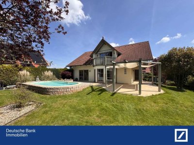 Attraktiv gepflegtes Zweifamilienhaus mit vielfältigen Extras – Ihr neues Zuhause!