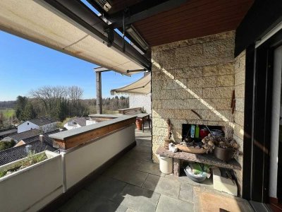 Penthouse-Whg. 4 Zi., großz. Dachterrasse, Keller, TG+KFZ-Stellpl., am Stadtrand v.Rain!