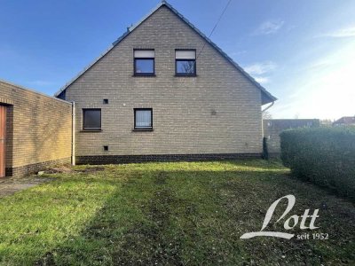 **Dachgeschosswohnung in Elisabethfehn!**