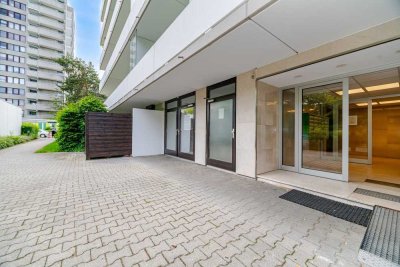 Erdgeschosswohnung mit Stufenlosem Zugang und eigenem Garten in Solln