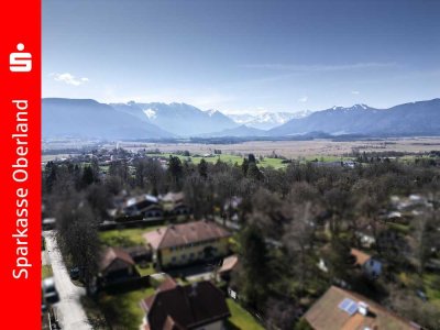 Zweifamilienhaus mit Optionen in traumhafter Lage