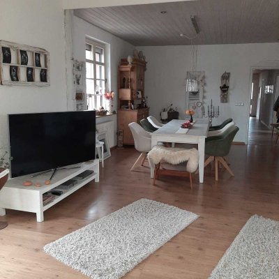 Großzügige 4-Zimmer-Wohnung mit Balkon in Friesenheim