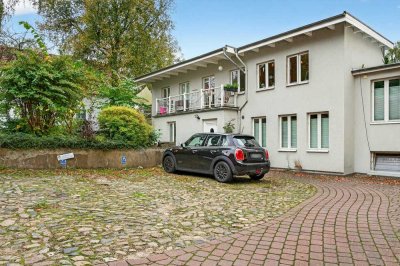 Das Juwel der Westlichen Höhe: Wohnen wie im Einfamilienhaus – absolut ruhig & zentral.