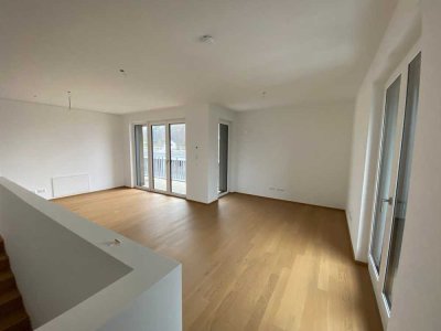 Helles, modernes 2 Zimmer Apartment mit Balkon und EBK in Biberach