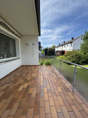 Zweifamilienhaus mit Garten und vielseitigen Nutzungsmöglichkeiten im Süden von Soest mit 2 Garagen