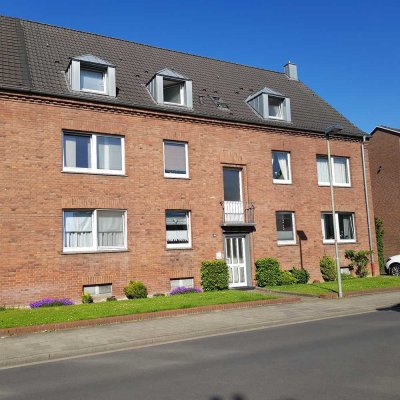 Helle 2-Zimmer Dachgeschosswohnung in Meerbusch