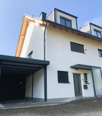„Moderne Doppelhaushälfte in idyllischer ländlicher Lage – Ihr neues Zuhause in Lengau“