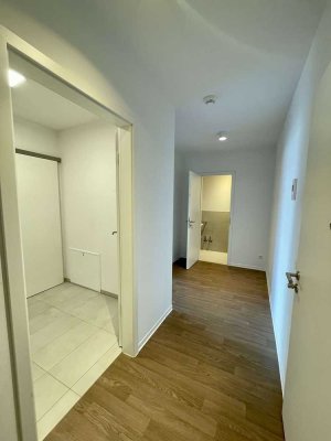 Attraktive Terrassenwohnung mit 2 Zimmern in Düsseldorf