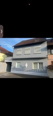 ** Sanierte Doppelhaushälfte zu verkaufen **