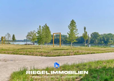 Sie hier? Wir auch! Rhein erste Reihe – Exklusive Erdgeschosswohnung mit Garten und zwei Terrassen
