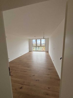 Sanierte 
2-Zimmerwohnung in Heimbach-Hausen