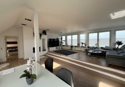 Extravagante Wohnung mit Rheinblick