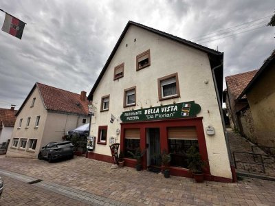 Wohn- und Gewerbeeinheit in Schweigen-Rechtenbach - 2 Wohnungen, eine Gaststätte