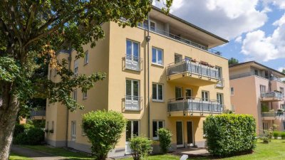 + Glücksfall für Eigennutzer - helle 3-Zimmer-Erdgeschosswohnung mit Terrasse in Dresden Strehlen +