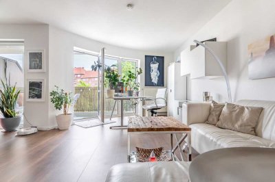 Moderne Etagenwohnung mit Balkon, Einbauküche und Tiefgaragenstellplatz