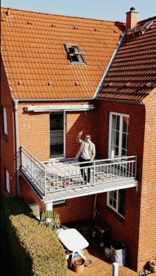 Exklusive Lage am Wasser: Moderne Traumwohnung in Raben Steinfeld