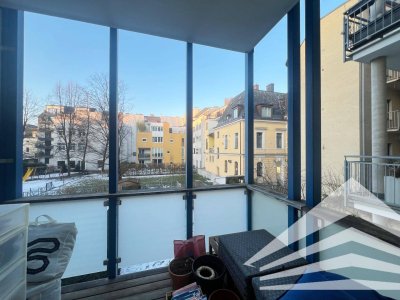 Gut aufgeteilte 3-Zimmer Wohnung mit Innenhof-Loggia und Küche!