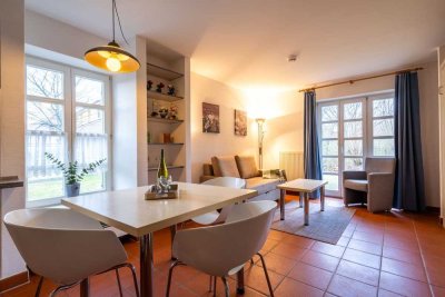 Studio mit West-Terrasse & Abendsonne – strandnah und ruhig an der Feldkante