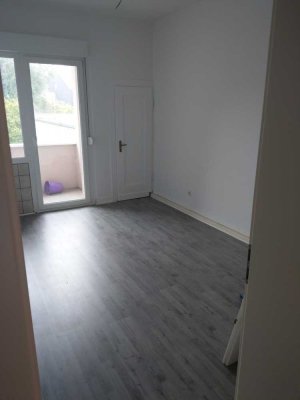 Gute gelegene Wohnung  2-ZKB in Dortmund-Marten