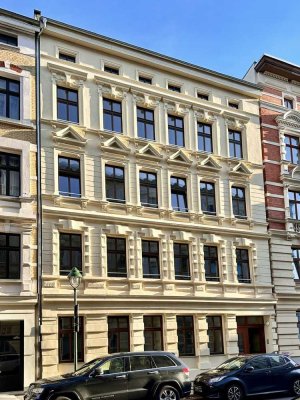 2-Zimmer-Whg. sanierter Altbau mit EBK, Balkon und Fußbodenheizung