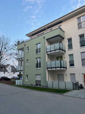 Super schöne 3 Zimmer Dachgeschosswohnung
