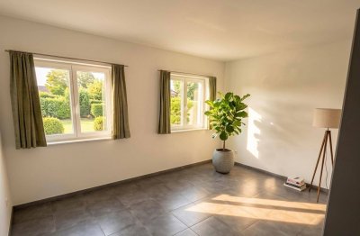 Sonnige Wohlfühloase mit malerischem Seezugang