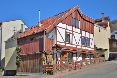 Charmantes kleines Fachwerk-Doppelhaus – Perfekt für Singles oder Paare!