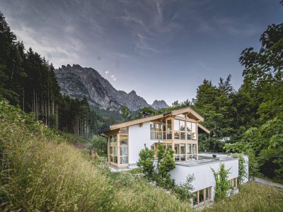 Perfekte Gelegenheit: Haus mit 2 Apartments – Wohnen &amp; Rendite vereint!