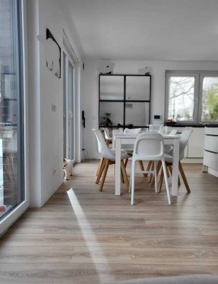 Charmante Doppelhaushälfte in ruhiger Lage von Tornesch – 5 Zimmer, moderner Komfort & Garten