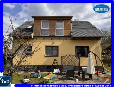 Teilsaniertes Wohnhaus für die ganze Familie