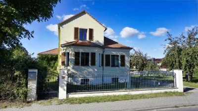 Ein Zuhause mit Geschichte und Eleganz – Wohnen für Generationen