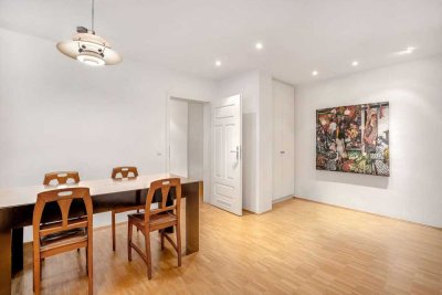 Urbanes Apartment am Bordeauxplatz. Ruhige Lage im grünen Innenhof.